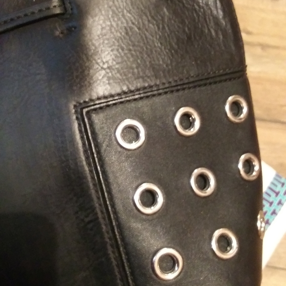 Tory Burch T block - Picture 8 of 12